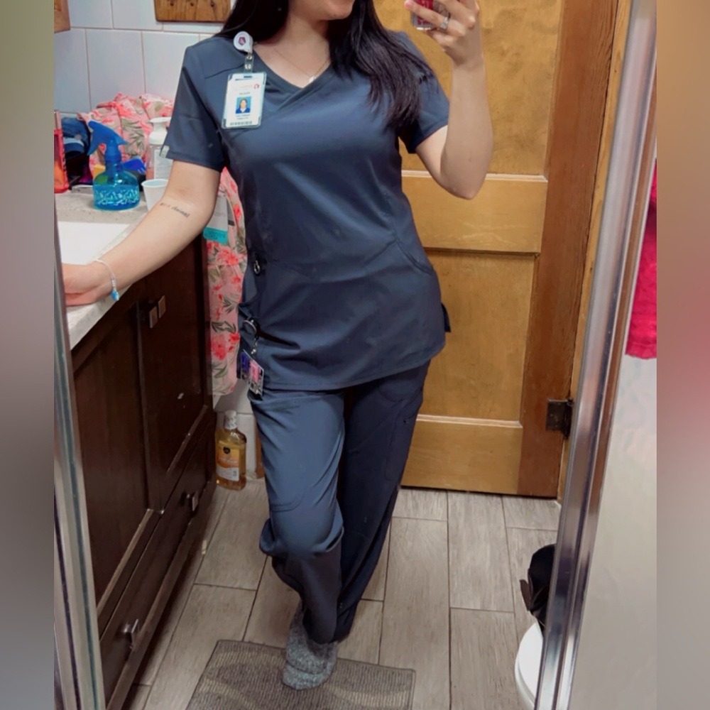 Cherokee Infinity scrubs